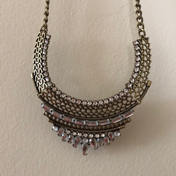 Gold plated statement necklace with rhinestones - Picture 2 of 4